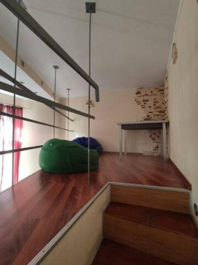 Comfortable Apartment On Mikhaylovskiy Lane Κίεβο Εξωτερικό φωτογραφία