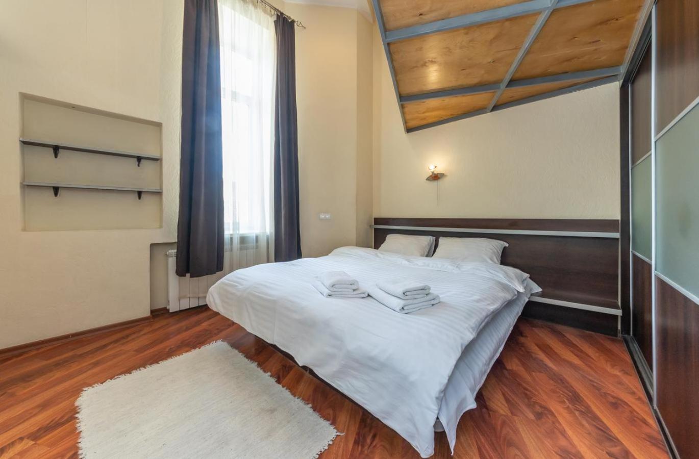 Comfortable Apartment On Mikhaylovskiy Lane Κίεβο Εξωτερικό φωτογραφία