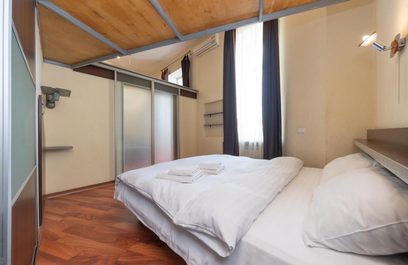Comfortable Apartment On Mikhaylovskiy Lane Κίεβο Εξωτερικό φωτογραφία