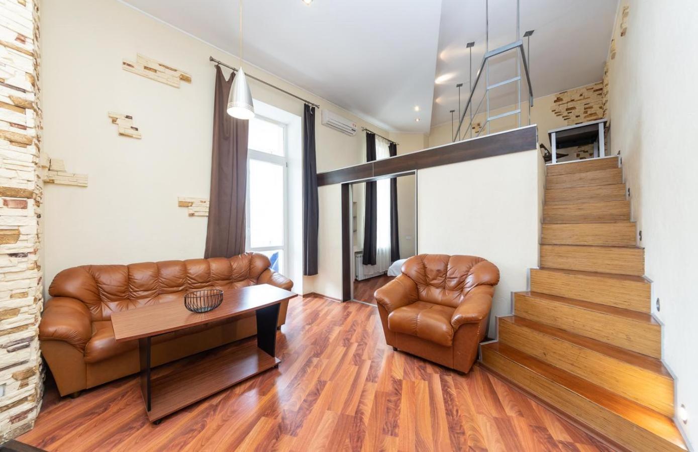 Comfortable Apartment On Mikhaylovskiy Lane Κίεβο Εξωτερικό φωτογραφία