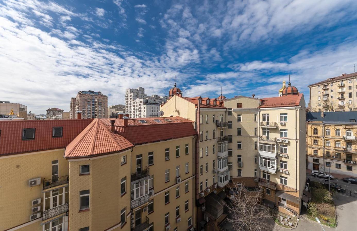 Comfortable Apartment On Mikhaylovskiy Lane Κίεβο Εξωτερικό φωτογραφία