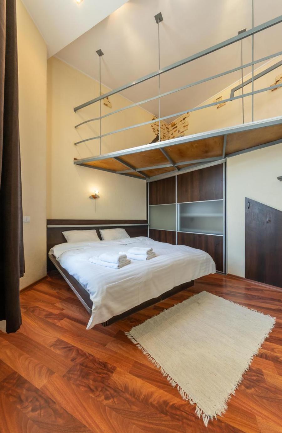 Comfortable Apartment On Mikhaylovskiy Lane Κίεβο Εξωτερικό φωτογραφία