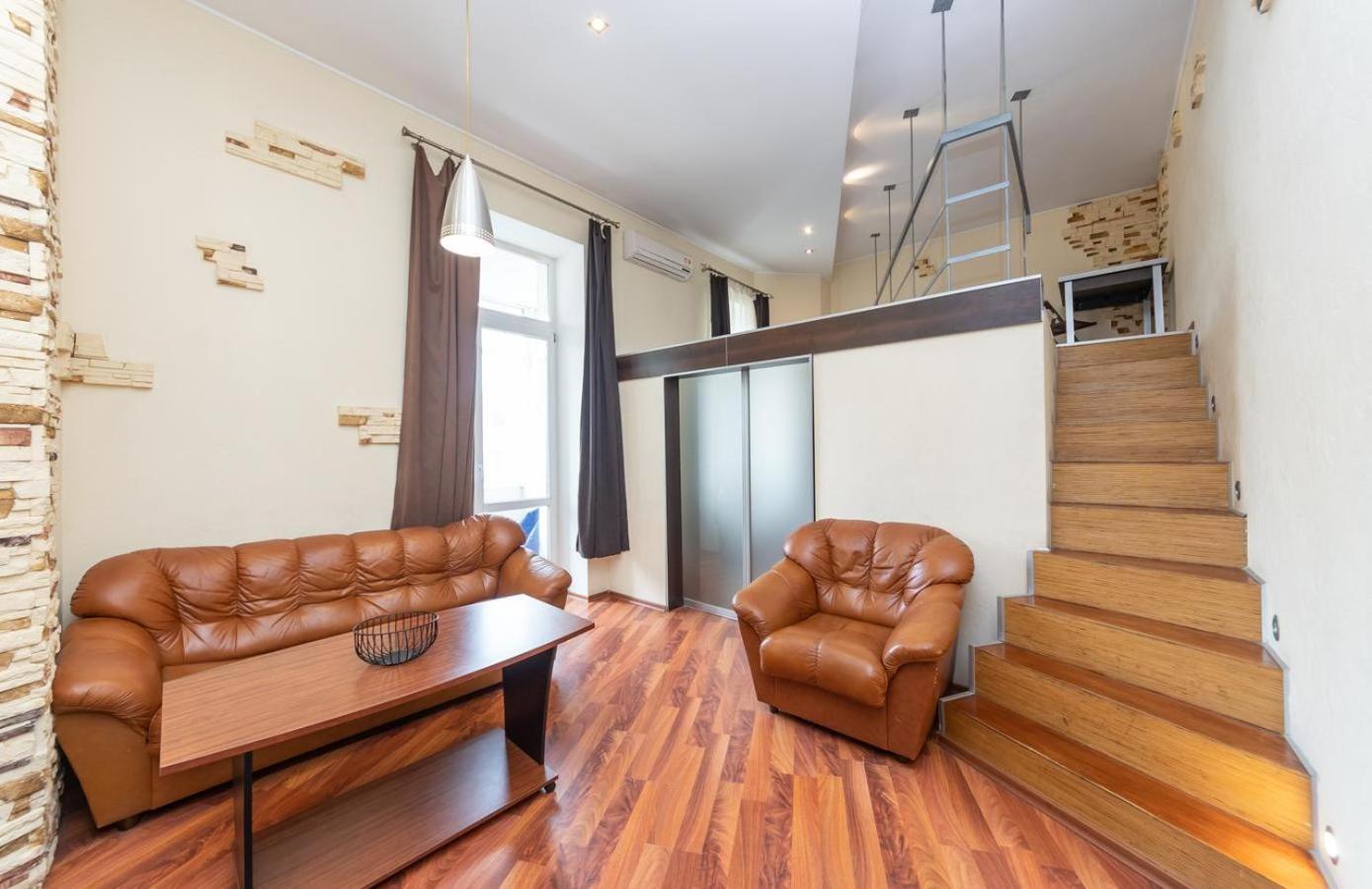 Comfortable Apartment On Mikhaylovskiy Lane Κίεβο Εξωτερικό φωτογραφία