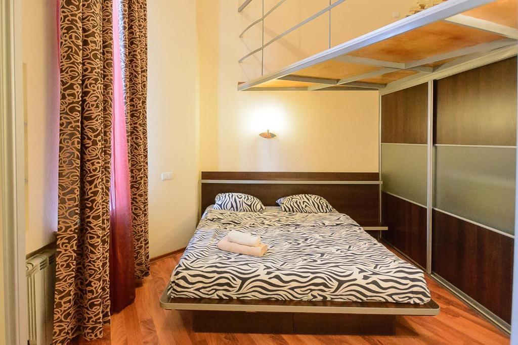 Comfortable Apartment On Mikhaylovskiy Lane Κίεβο Εξωτερικό φωτογραφία